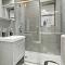 Great Value 2BR Apartment in Lakeview - Oakdale E2 E1 rep
