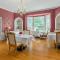 Beland Mansion-Magnolia suite!