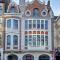 Super zonnige en ruime penthouse 50m van zeedijk
