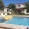 Propriete de 2 chambres avec piscine partagee terrasse et wifi a Saint Saturnin les Apt - Croagnes