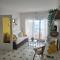 Nice beachside 2-BD apt near Barcelona