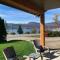 Shuswap, Sun Filled, Pet Friendly, Beach Cottage & Suite - Blind Bay