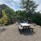 Shuswap, Sun Filled, Pet Friendly, Beach Cottage & Suite - Blind Bay