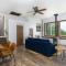 Mountain Over Main Street 5 Min. to Downtown Weaverville, Fire Pit & Views!