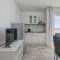 Apartments Podstrana with shared Pool