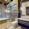 Odyssey Villa, 3 bedrooms with Pool!