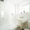 Luxury property with spa access on a nature reserve Damselfly HM105