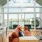 Lakeside property with spa on a nature reserve Bryony HM35