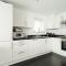 Lakeside apartment with spa access on a nature reserve Hazy Blue HM86