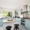 Lakeside property with spa access on a nature reserve Kingfisher Lodge CW80