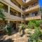 Villa Macarena Apartamentos Boutique - Adults Only