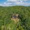 Sterling Retreat Pet Friendly, Hot Tub & Mountain Views!