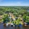 Waterfront on Lake Talquin - Near FSU - Stunning Views - 2 Story Deck - Fire Pit - Fast 1000 mbps Internet - 3 min from Boat Ramp - Таллагассі