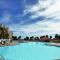 Huge 15000sf Pool Modern Studio at Barefoot Resort - Myrtle strand