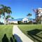 Hutchinson Island Condo steps to the ocean, marina - فورت بييرس
