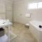 Brookfield Guest House