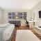 Sandringham 55 by Host Agents