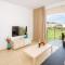 Austin - Coralli Beachfront Apartment