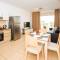 Austin - Coralli Beachfront Apartment