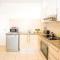 Austin - Coralli Beachfront Apartment