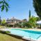 PODERI LA ROCCHETTA Luxury Villa on the Hills of Lake Garda