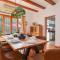 Casa Patricia by Aguilarent