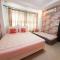 Rocky Party Pool Villa Huahin 3 Bedrooom With BBQ & Karaoke