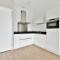 Crawley Apartment near Gatwick Manor Royal Newly Refurbished Sleeps 4 - Crawley