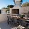 Beachfront Villa Ines with Pool - 卡什泰拉