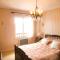 RAVEL - Spacieux logement en duplex, proche centre