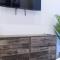 3-2 NEW Prime E Village Private outdoor!