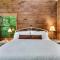 Rivers Edge Treehouses - روبينسفيل