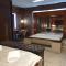 The Famous Floor Sleeps 26 And Group Acc Sleeps30