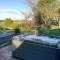 PleasantHillScotland-Stunning 7BR GardenVilla Superior Area (Sleeps24) - Milngavie