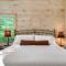Rivers Edge Treehouses - روبينسفيل