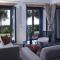 Aquavisionaire Beach Front Villa