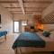 Logement - Studio indépendant à Pérouges
