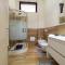 FronteMare GuestHouse by Gessica Holiday