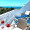 Dea Del Mare complex in front of the sea. - سونيو
