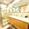 74 on Marine - Apartment 303 74 on Marine - Apartment 303