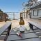 Seaflower Cove: Spacious 4bd waterfront retreat - Gualala
