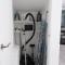 ETIHCITY - 3 Bedroom Semi - Free Parking near Etihad Stadium, Tourist attractions, Manchester City Centre, Transport and Motorway Links next to McDonalds - Sky n Netflix