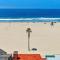 2 Bed Oceanfront with patio on the Sand in Quiet West Newport - Newport Beach