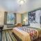 Super 8 by Wyndham Mt. Pleasant - ماونت بليزنت