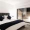 Apartamento moderno con balcón o terraza