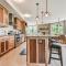 Skytop Chalet Pet Friendly, Hot Tub and Views - بلاك ماونتن