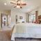 Skytop Chalet Pet Friendly, Hot Tub and Views - بلاك ماونتن