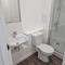 Brixton Village Flat- Private En-suite double bedroom - London