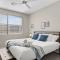 TWO Luxury Cozysuites with Pool & Jacuzzi 12&21 - Phoenix