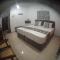 Larns Villa Hotel & Apartment